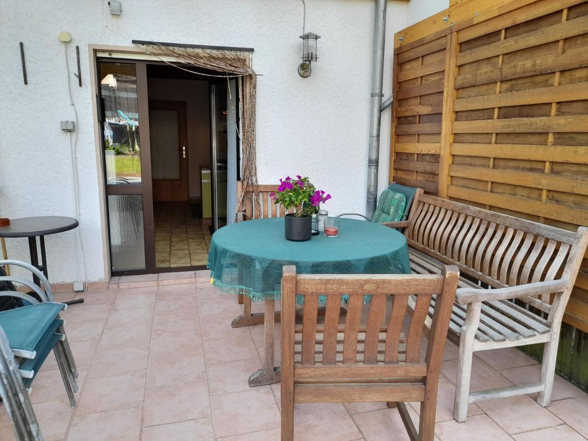Ferienwohnung Woelbert Altendiez Exteriör bild