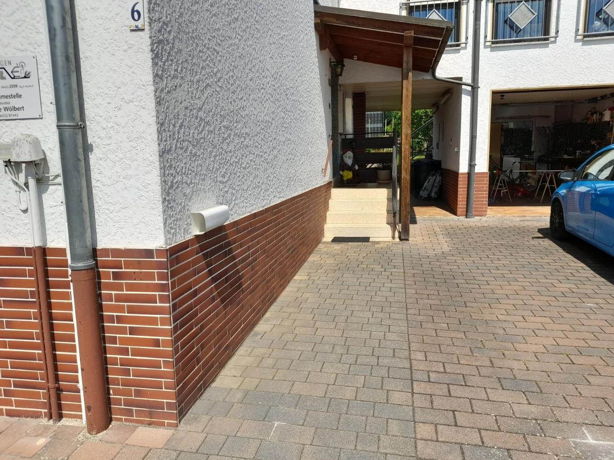 Ferienwohnung Woelbert Altendiez Exteriör bild